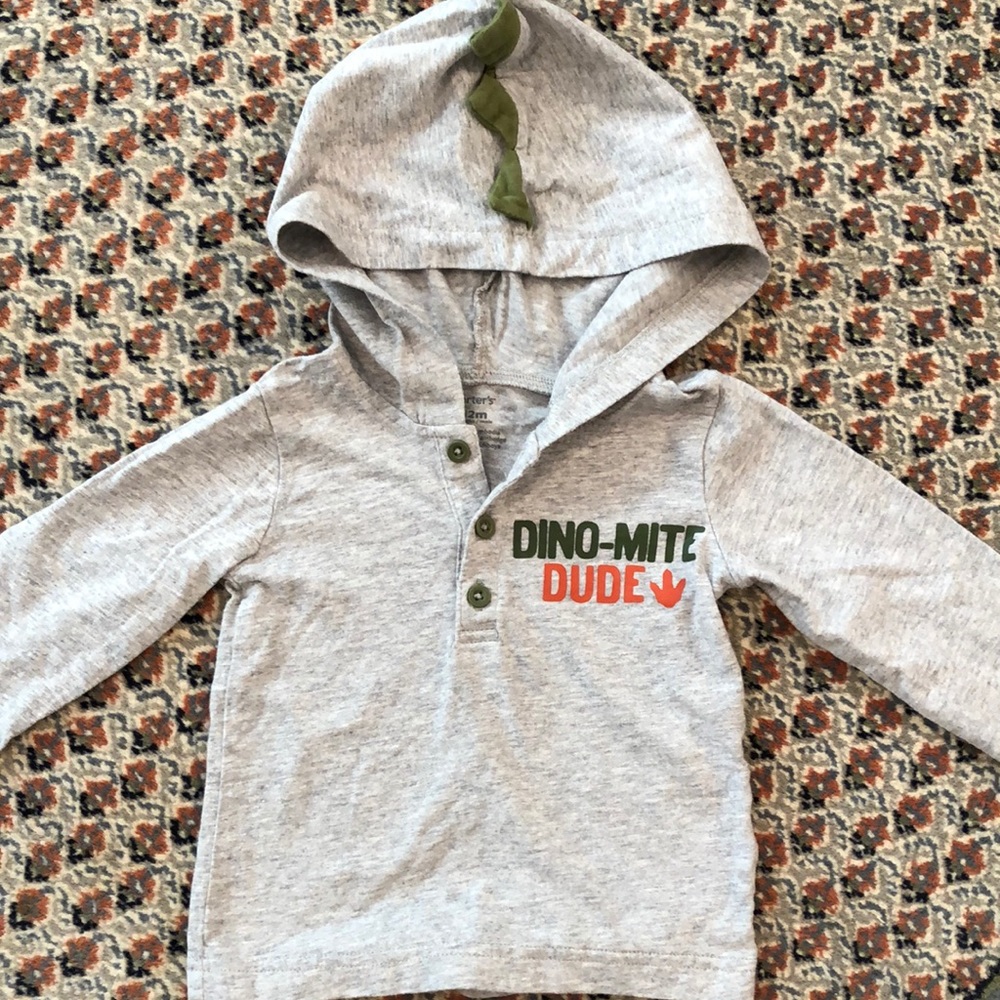 Sale 🎈3/$20 EUC Carter’s Cotton Long Sleeve T-shirt size 12 M